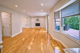 2711 Valley Forge Rd, Lisle, IL 60532 - Photo 12