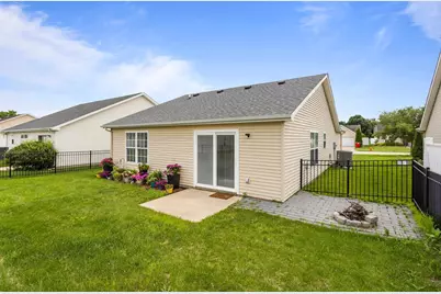 706 Corey Lane, Champaign, IL 61822 - Photo 6