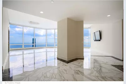 401 N Wabash Avenue #86D, Chicago, IL 60611 - Photo 2