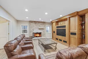 241 Walden Dr, Glencoe, IL 60022 - Photo 22