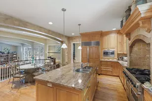 241 Walden Dr, Glencoe, IL 60022 - Photo 12