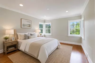 931 Pontiac Road, Wilmette, IL 60091 - Photo 8