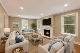 931 Pontiac Rd, Wilmette, IL 60091 - Photo 2