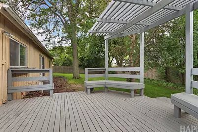 1540 N Pepper Tree Drive, Palatine, IL 60067 - Photo 34