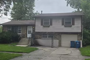 1763 225th Pl, Sauk Village, IL 60411 - Photo 4