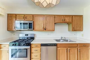504 Elizabeth Dr, Wood Dale, IL 60191 - Photo 10
