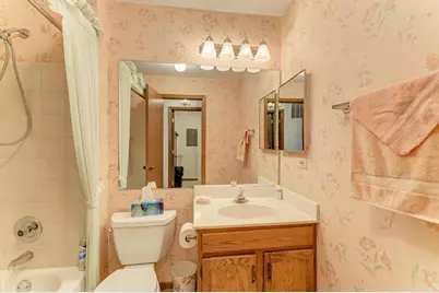 504 Elizabeth Drive #18-B-L, Wood Dale, IL 60191 - Photo 16