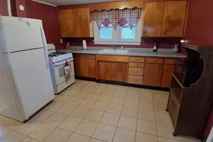 112 E 6th St, Kewanee, IL 61443 - Photo 24
