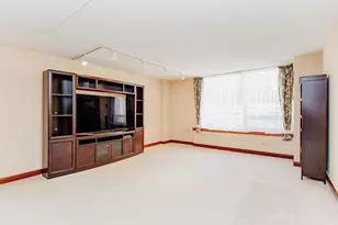 233 E Erie St, Chicago, IL 60611 - Photo 2