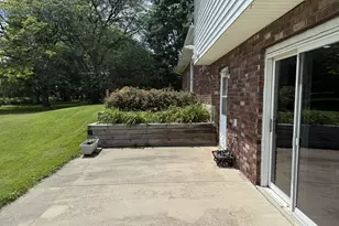 201 Meadow Ln, Monroe Center, IL 61052 - Photo 28