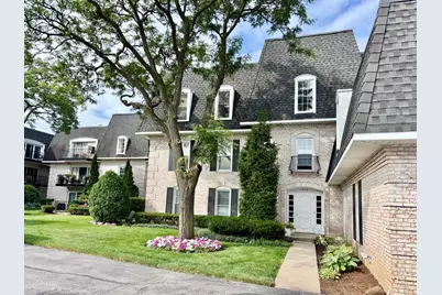 944 N Northwest Highway #307, Park Ridge, IL 60068 - Photo 1
