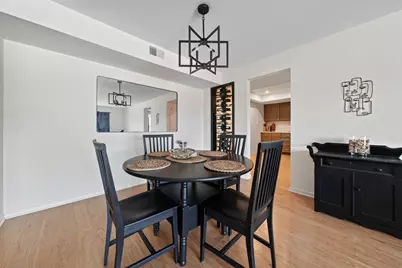 944 N Northwest Highway #307, Park Ridge, IL 60068 - Photo 14