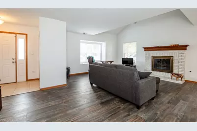 5616 W Von Avenue #A, Monee, IL 60449 - Photo 4