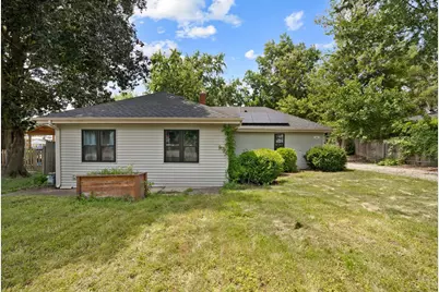 502 Monroe Avenue, Ingleside, IL 60041 - Photo 2