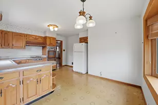 4847 N Sayre Ave, Chicago, IL 60656 - Photo 16
