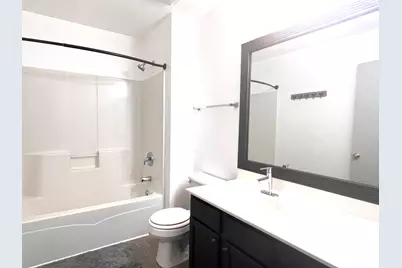 2407 Stoughton Circle #2407, Aurora, IL 60502 - Photo 16
