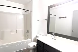 2407 Stoughton Cir, Aurora, IL 60502 - Photo 16