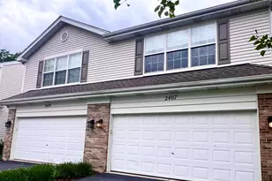 2407 Stoughton Cir, Aurora, IL 60502 - Photo 2