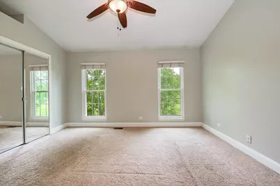 112 Golfview Drive #112, Glendale Heights, IL 60139 - Photo 20