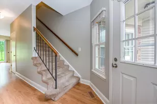 112 Golfview Dr, Glendale Heights, IL 60139 - Photo 6