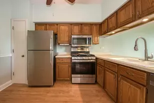 112 Golfview Dr, Glendale Heights, IL 60139 - Photo 10