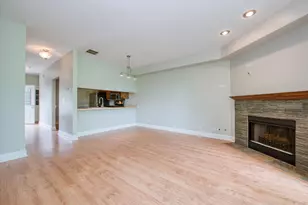 112 Golfview Dr, Glendale Heights, IL 60139 - Photo 14