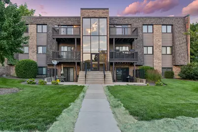 1424 Stonebridge Circle #L9, Wheaton, IL 60189 - Photo 1