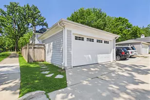 1050 Spruce St, Winnetka, IL 60093 - Photo 38