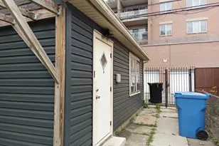 3253 N Oconto Ave, Chicago, IL 60634 - Photo 22