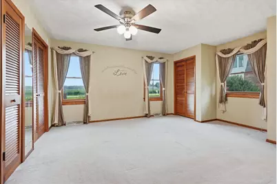 404 Clayton Drive, Watseka, IL 60970 - Photo 16