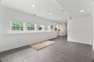 1225 Mallard Ln, Hoffman Estates, IL 60192 - Photo 26