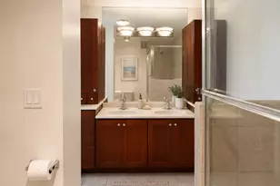 655 W Irving Park Rd, Chicago, IL 60613 - Photo 16