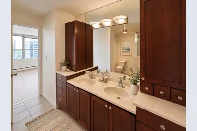 655 W Irving Park Road #1502, Chicago, IL 60613 - Photo 14