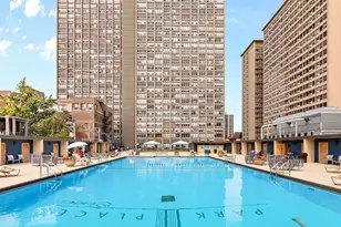 655 W Irving Park Rd, Chicago, IL 60613 - Photo 18