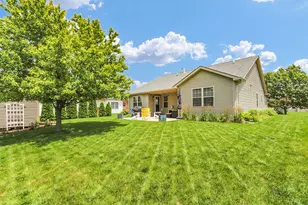 905 Bluegrass Ln, Champaign, IL 61822 - Photo 38