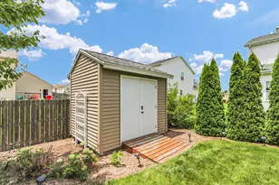 905 Bluegrass Ln, Champaign, IL 61822 - Photo 36