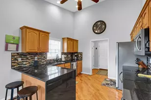905 Bluegrass Ln, Champaign, IL 61822 - Photo 18