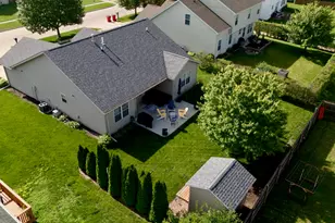 905 Bluegrass Ln, Champaign, IL 61822 - Photo 48