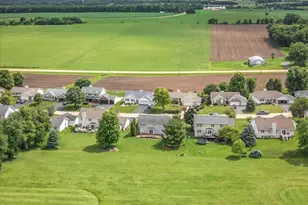 13033 Springhill Dr, Winnebago, IL 61088 - Photo 34