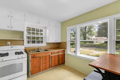 605 S Draper Avenue, Champaign, IL 61821 - Photo 10