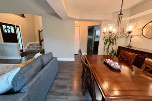 300 Savoy Dr, Shorewood, IL 60404 - Photo 12