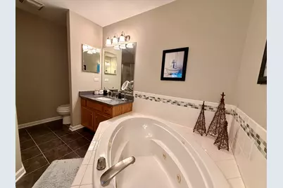 300 Savoy Drive, Shorewood, IL 60404 - Photo 30