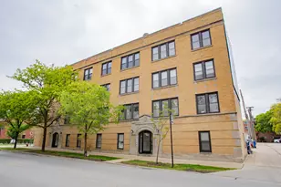 6150 N Ravenswood Ave, Chicago, IL 60660 - Photo 1