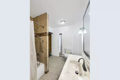 625 W Ringold Street, Freeport, IL 61032 - Photo 18