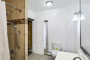 625 W Ringold St, Freeport, IL 61032 - Photo 18