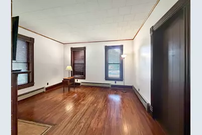 625 W Ringold Street, Freeport, IL 61032 - Photo 12