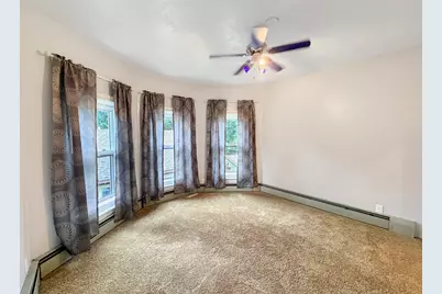 625 W Ringold Street, Freeport, IL 61032 - Photo 20