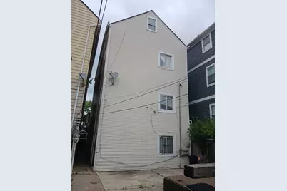 1905 W Cullerton Street, Chicago, IL 60608 - Photo 2