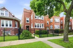 5233 W Potomac Ave, Chicago, IL 60651 - Photo 2