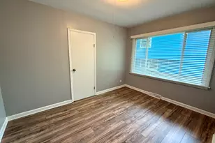 33517 N Greentree Rd, Grayslake, IL 60030 - Photo 12